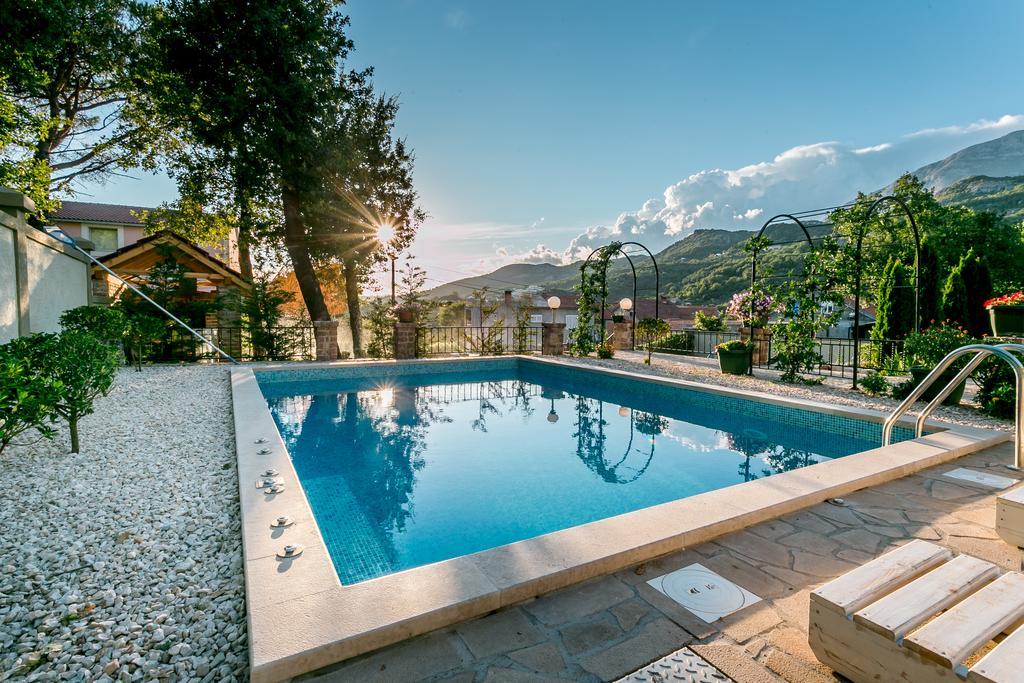 Villa Besha Herceg Novi Buitenkant foto